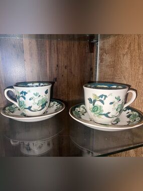 English China Teacups & Saucers